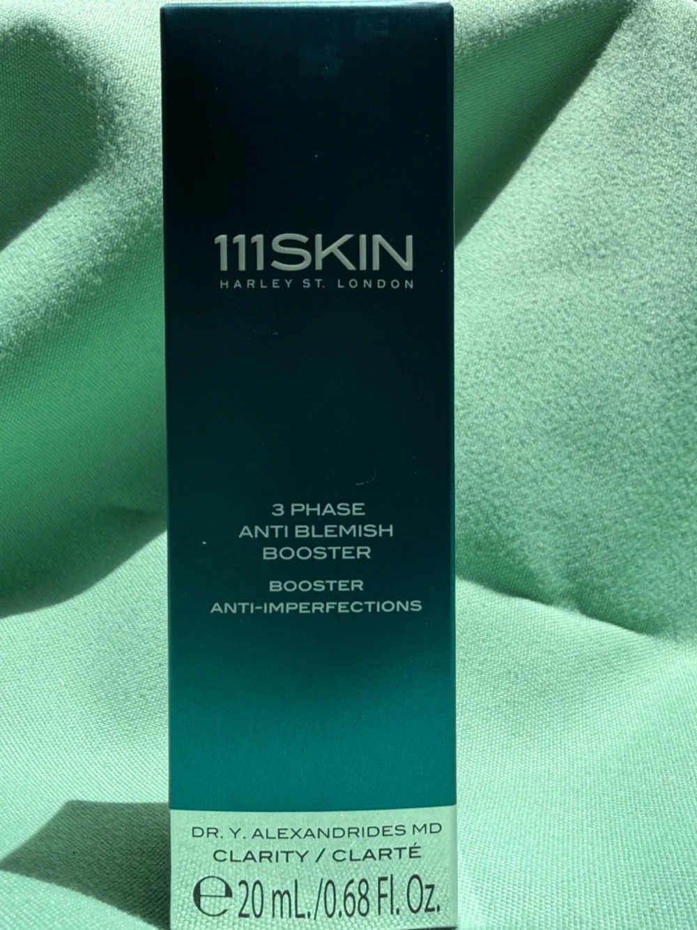111SKIN 3-Phase Blemish Booster - Teal Green Packaging